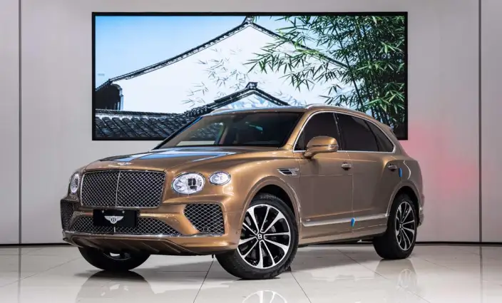 Bentayga 2022 Model 4.0T V8 – фото 1
