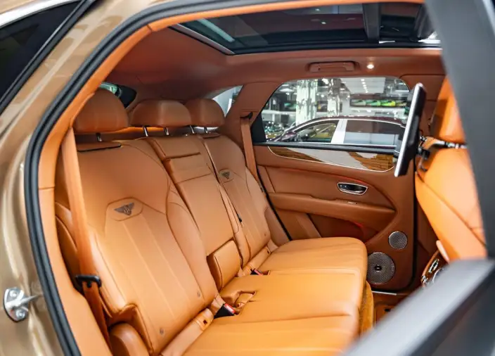 Bentayga 2022 Model 4.0T V8 – фото 9