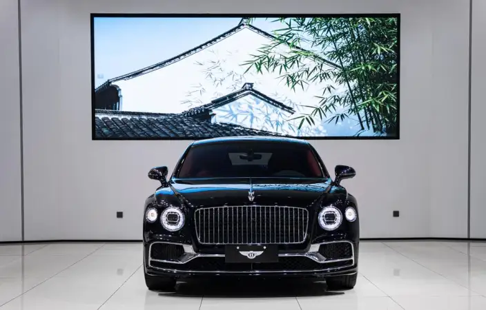 Continental Flying Spur 2022 Model 4.0T V8 Standard Edition