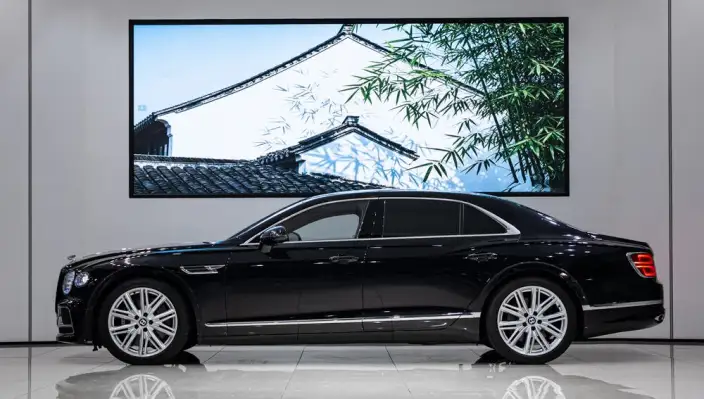 Continental Flying Spur 2022 Model 4.0T V8 Standard Edition