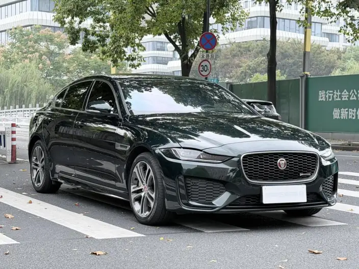 Jaguar XE L 2022 Model 2.0T 250PS R-DYNAMIC S Enterprising Sports Edition – фото 3