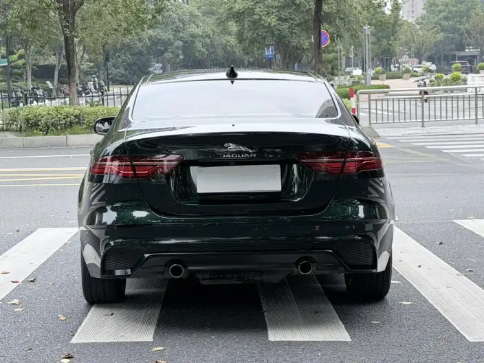 Jaguar XE L 2022 Model 2.0T 250PS R-DYNAMIC S Enterprising Sports Edition – фото 6