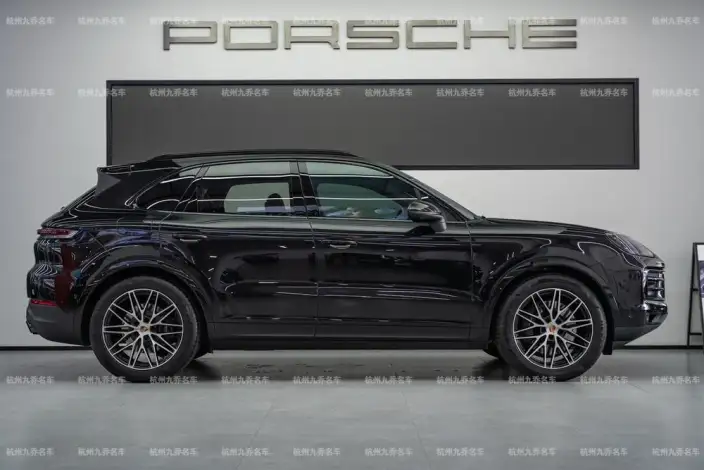 Cayenne 2026 Model Cayenne 3.0T Dream Edition – фото 8