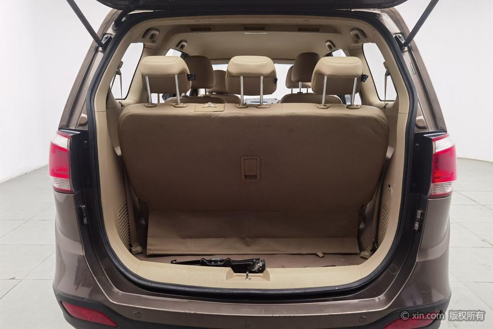 Baojun 730 2014 модификация 1.5L Manual Comfort ESP Edition 7 seat – фото 23