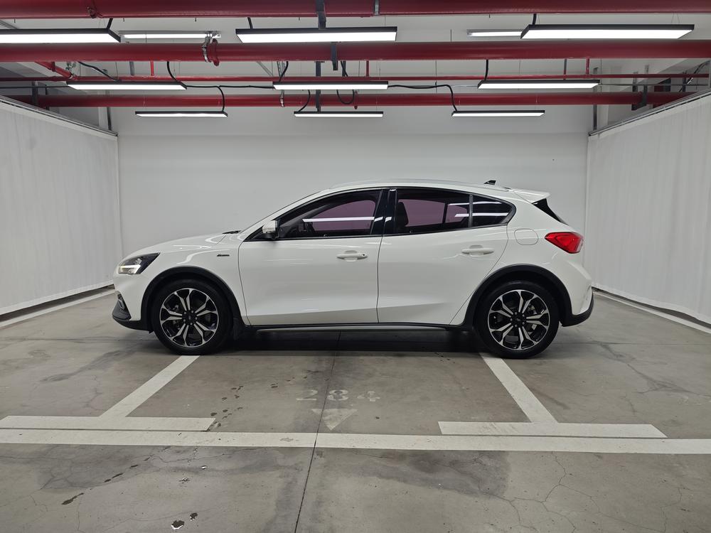 Focus Active Модель 2020 года EcoBoost 180 автоматическое Jin Shine тип