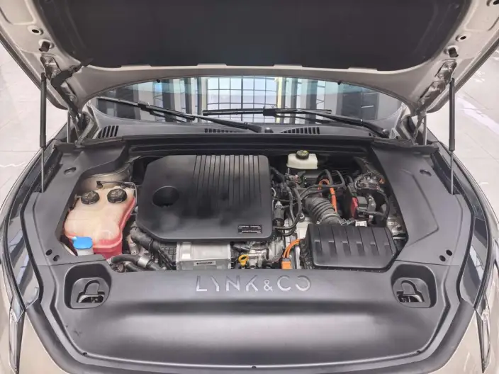 Lynk & Co 07 EM-P 2024 Model 126 Long Battery Life Pro Smart Driving Ultra – фото 9