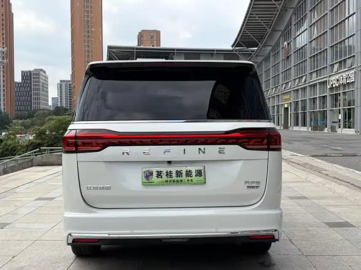 Ruifeng RF8 PHEV 2024 Model Smart Listening Edition 1.5T 150KM Flagship Model – фото 6