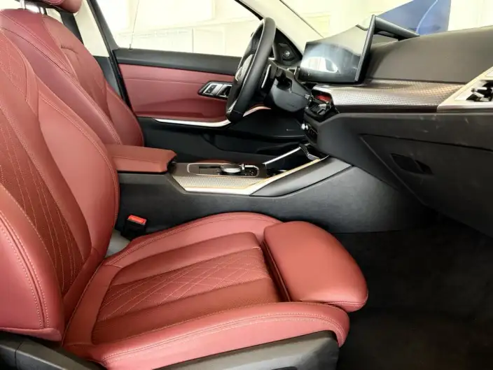 BMW 3 Series 2025 Model 330Li M Sports Night Set – фото 10