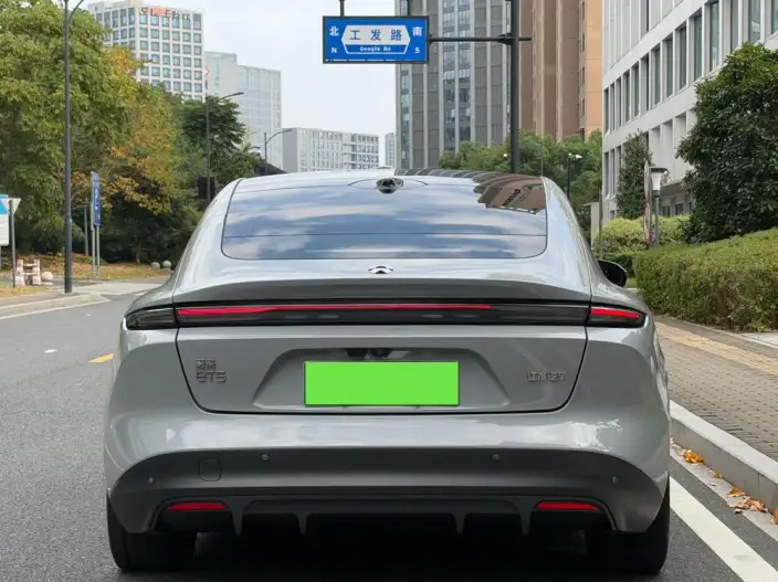 NIO ET5 2022 Model 75kWh – фото 5