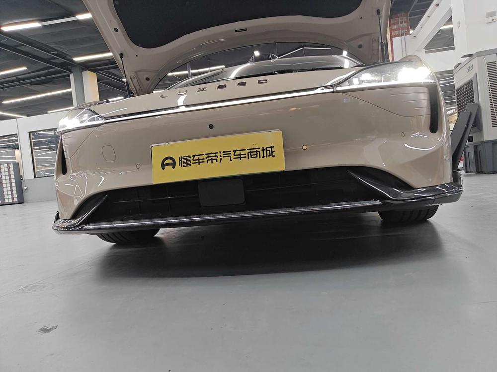 Zhijie Smart World S7 2024 4WD Flagship Max RS – фото 35