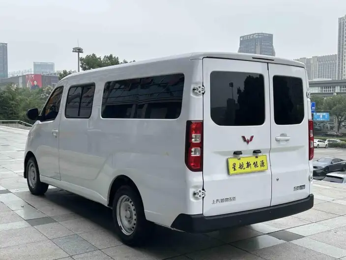 Wuling Yangguang 2024 Model 300km Comfort Model Passenger car Edition 75kW – фото 5