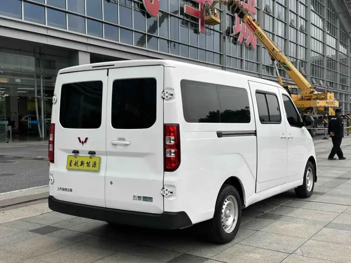 Wuling Yangguang 2024 Model 300km Comfort Model Passenger car Edition 75kW – фото 7