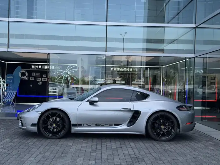 Porsche 718 2023 Model Cayman Style Edition 2.0T