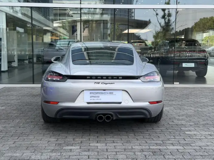 Porsche 718 2023 Model Cayman Style Edition 2.0T