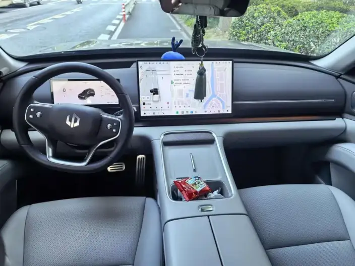 Leapmotor D19 2026 Model EV 720 Zhizun Edition VII seat – фото 6