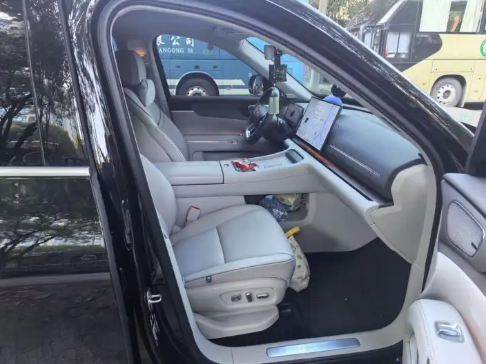 Leapmotor D19 2026 Model EV 720 Zhizun Edition VII seat – фото 9