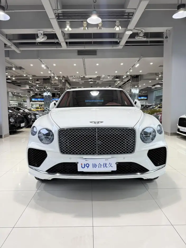 Bentayga 2022 Model 4.0T Automatic Qian Drive 5 seat Parallel Imported