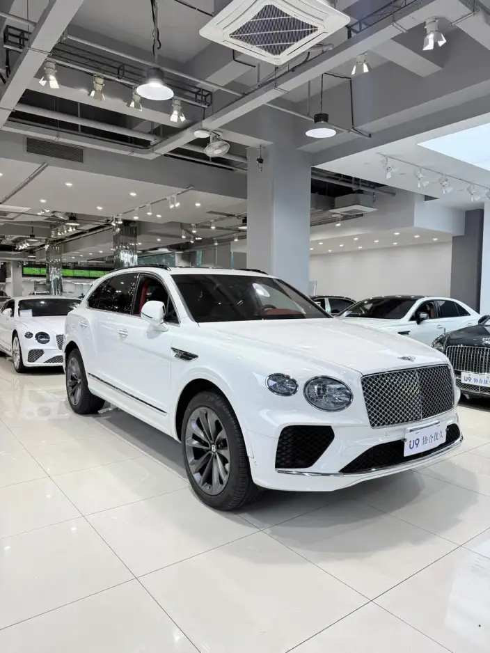 Bentayga 2022 Model 4.0T Automatic Qian Drive 5 seat Parallel Imported
