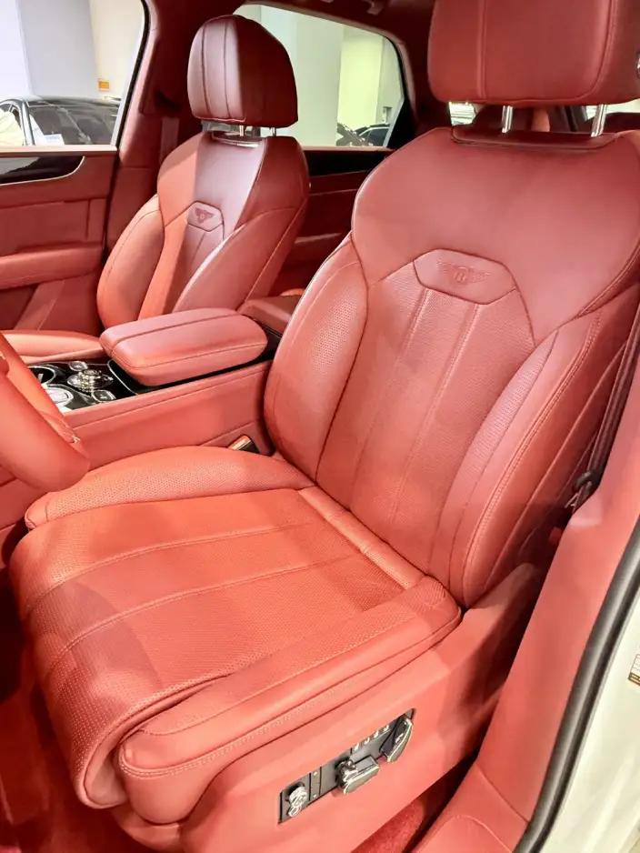 Bentayga 2022 Model 4.0T Automatic Qian Drive 5 seat Parallel Imported – фото 10