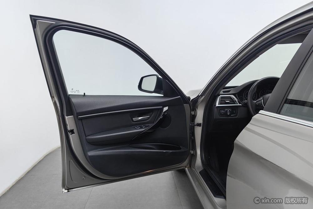 BMW 3 Series 2017 320Li Fashion – фото 21