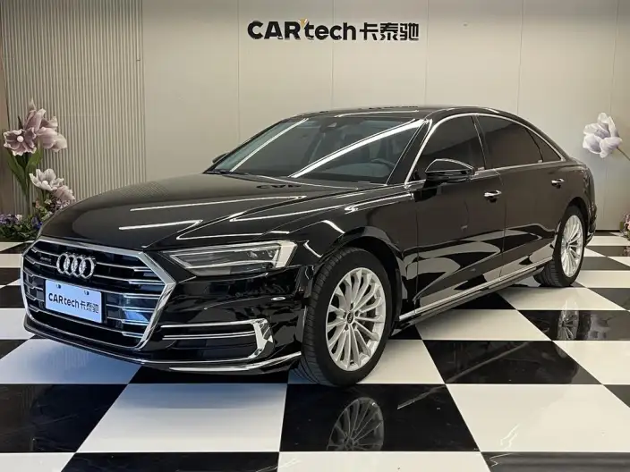 Audi A8 2022 Model A8L 50 TFSI quattro Comfort Model Collector Edition Edition – фото 1