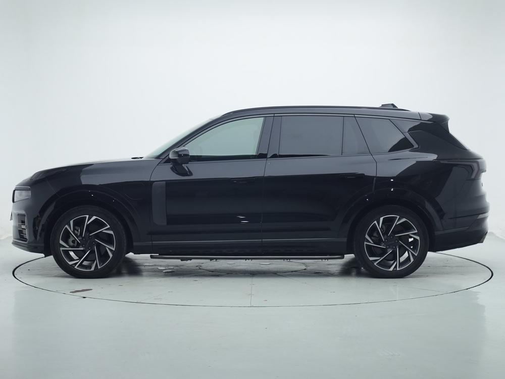 Lynk & Co 09 EM-P Модель 2021 года 2.0TD Per f ormance version VII seat Halo – фото 4