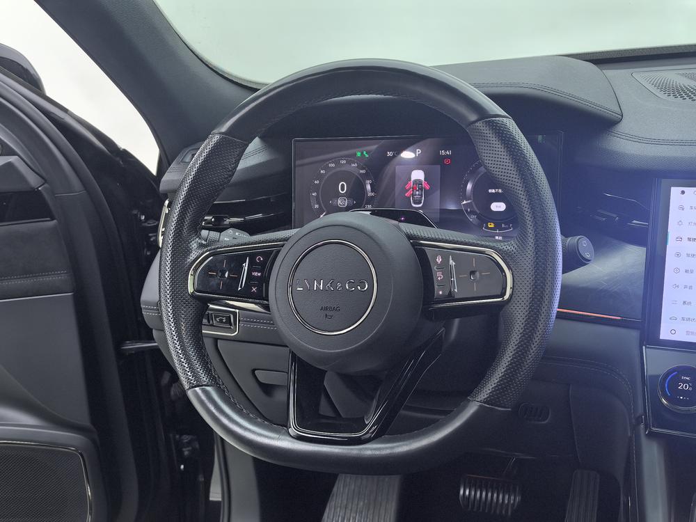 Lynk & Co 09 EM-P Модель 2021 года 2.0TD Per f ormance version VII seat Halo – фото 17