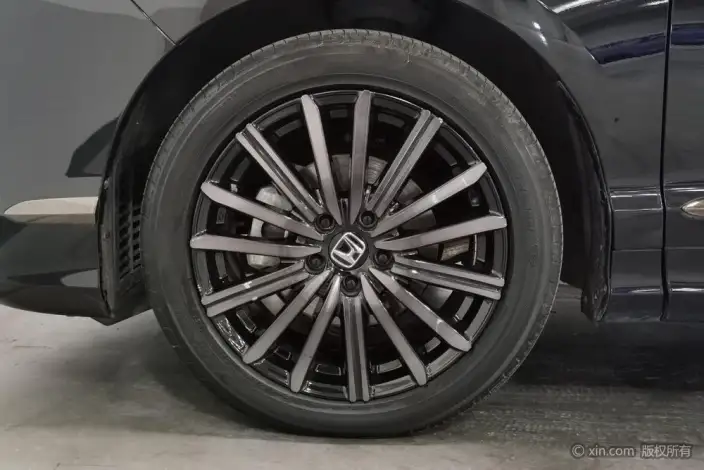 Honda Elysion 2024 Model 2.0L e:HEV Deluxe Edition – фото 9
