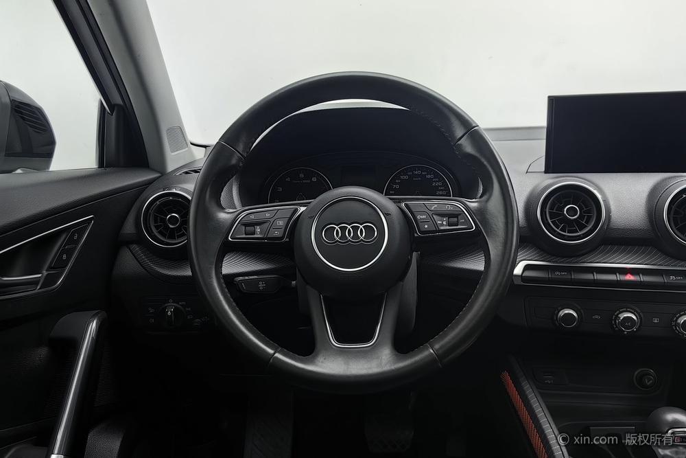 AUDI Q2L Модель 2018 года 35TFSI 上市 Exclusive Edition National V – фото 14