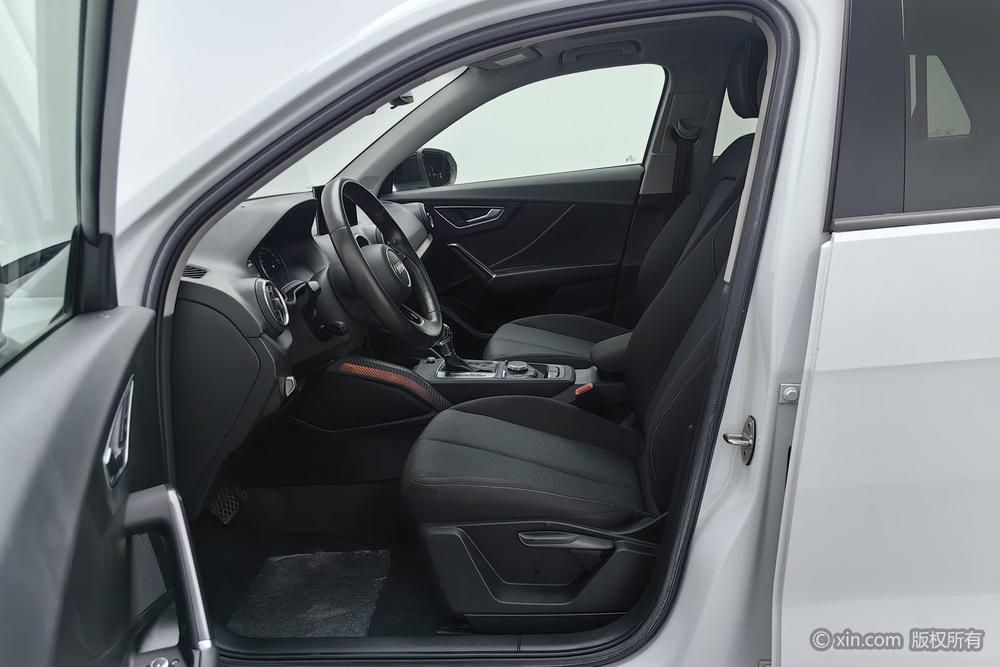 AUDI Q2L Модель 2018 года 35TFSI 上市 Exclusive Edition National V – фото 17