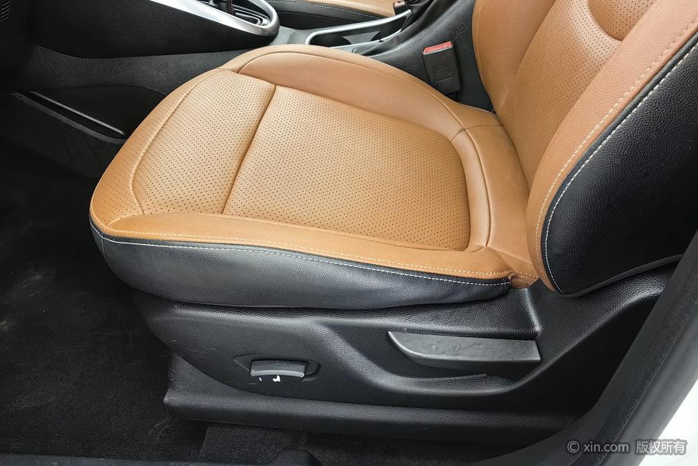 Baojun 510 2017 1.5L Manual Luxury – фото 18