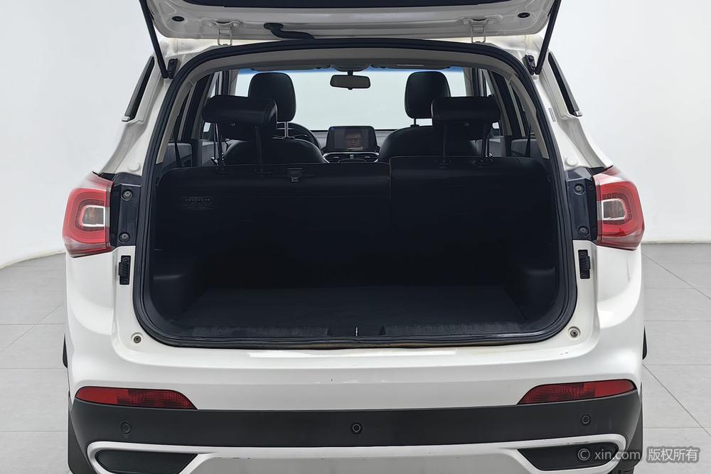 Baojun 510 2017 1.5L Manual Luxury – фото 23