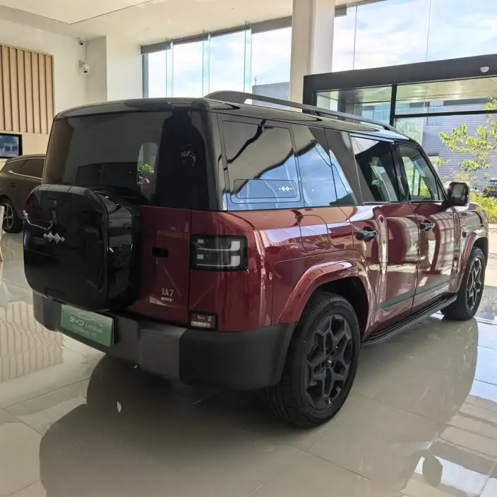 Titan 7 PHEV 2025 Model 190KM 4WD Ultra Edition