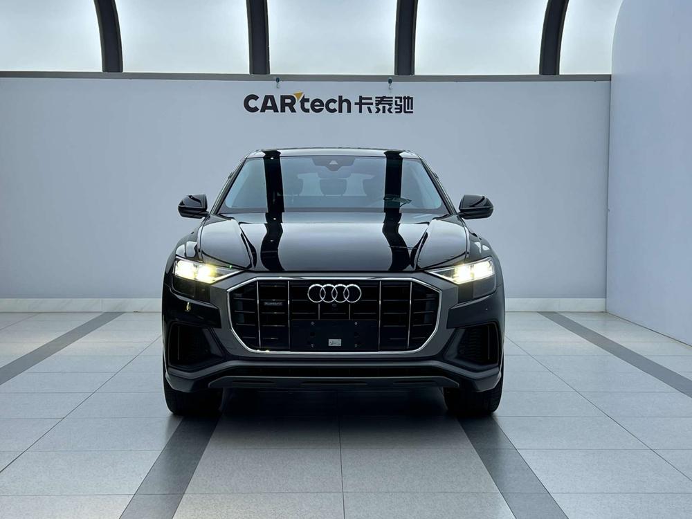 Audi Q8 2021 55 TFSI Luxury Sport