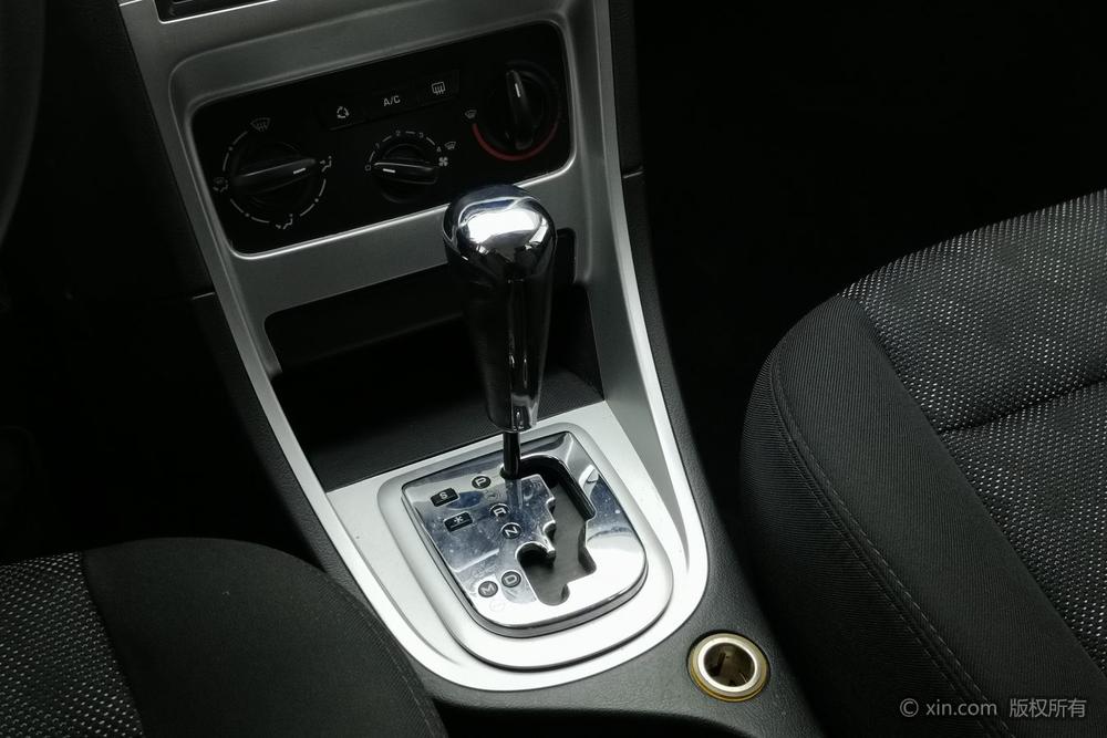 PEUGEOT 307 2010 модификация Тройная литиевая батарея кузов 1.6L автоматическое Comfort Edition – фото 15