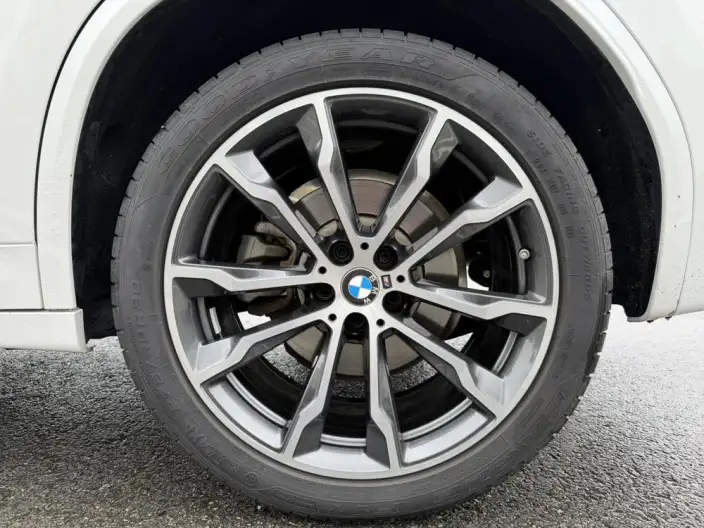 BMW X3 2023 Model xDrive30i Leading Model M Night Set – фото 8