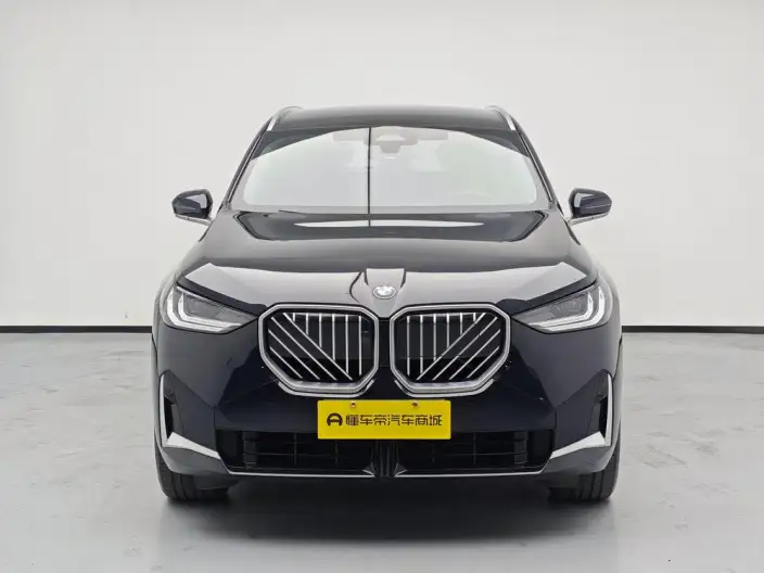 BMW X3 2025 Model xDrive25L Luxury Set – фото 2