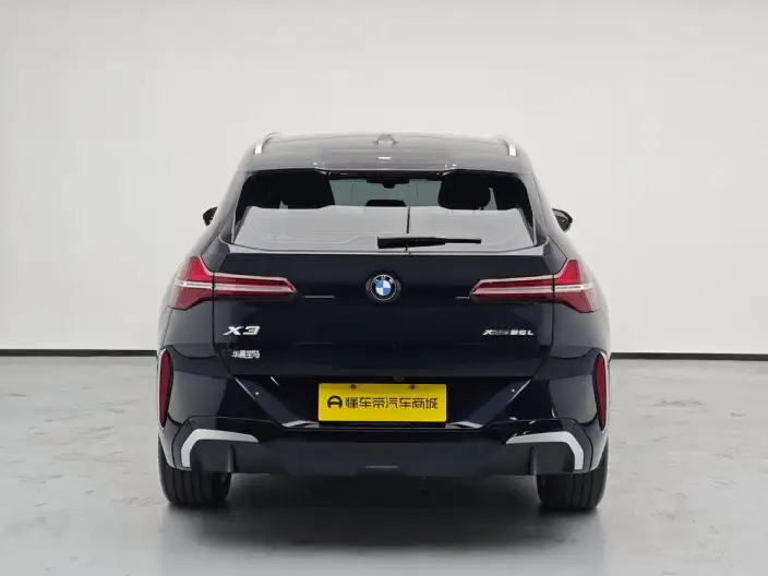 BMW X3 2025 Model xDrive25L Luxury Set – фото 6