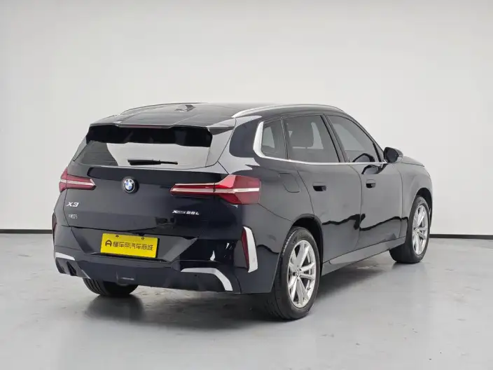 BMW X3 2025 Model xDrive25L Luxury Set – фото 7
