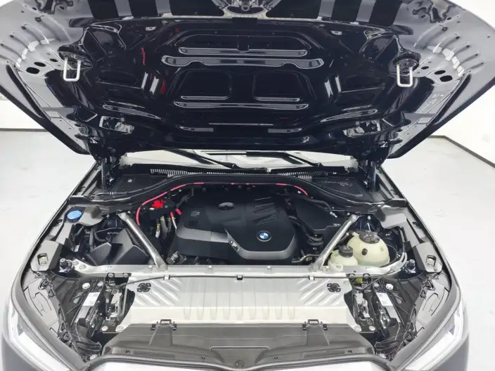 BMW X3 2025 Model xDrive25L Luxury Set – фото 10
