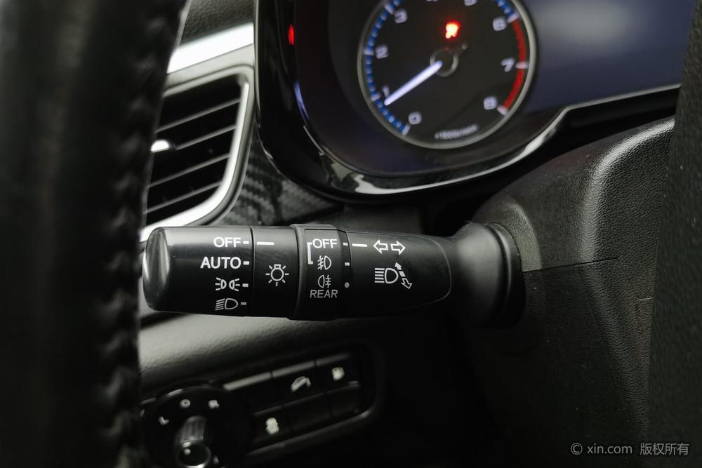 GAC GS7 2017 320T 2WD Luxury Connected – фото 16