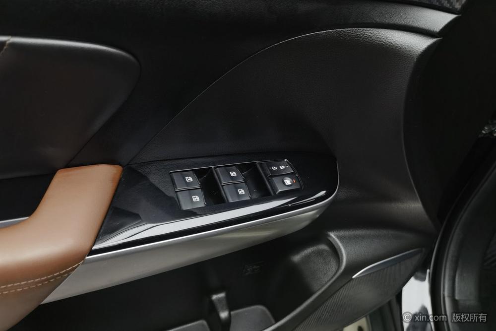 GAC GS7 2017 320T 2WD Luxury Connected – фото 22