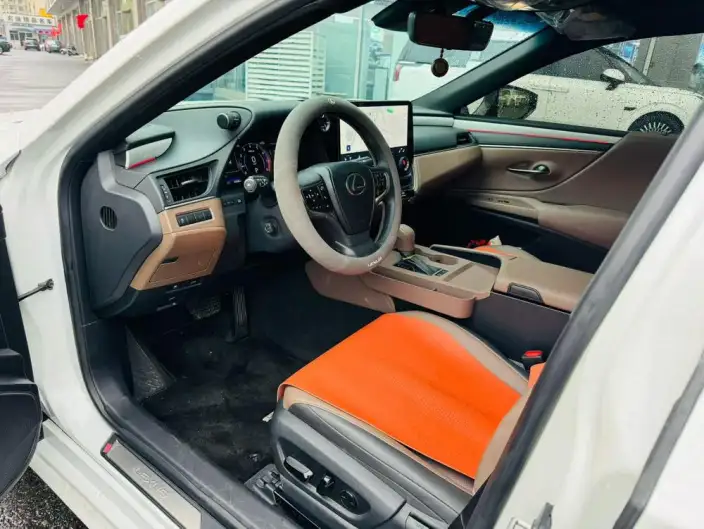 Lexus ES 2025 Model 200 Premium – фото 9
