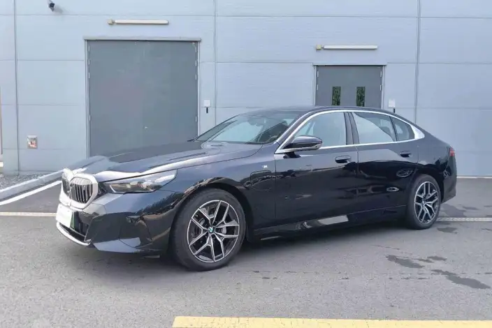 BMW i5 2025 Model eDrive40L M Sports Set – фото 1