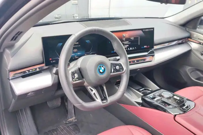 BMW i5 2025 Model eDrive40L M Sports Set – фото 10