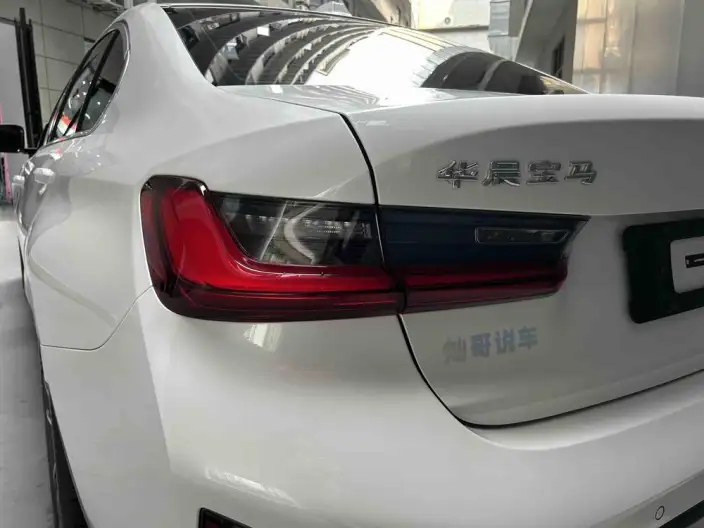 BMW 3 Series 2023 Model 325Li M Sports Set – фото 6