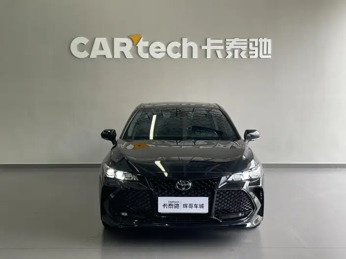 Toyota Avalon 2022 Model 2.0L XLE Exclusive Edition – фото 2