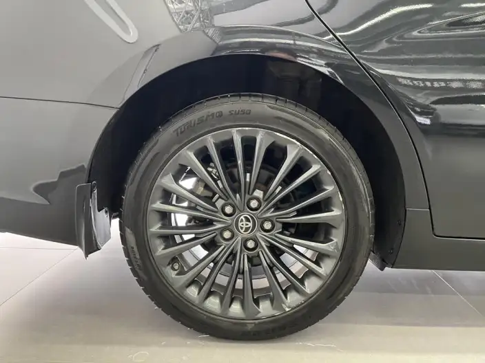 Toyota Avalon 2022 Model 2.0L XLE Exclusive Edition – фото 9