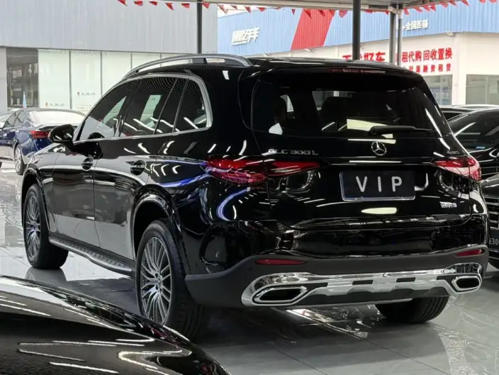 Mercedes-Benz GLC 2024 Model GLC 300 L 4MATIC Dynamic Model 5 seat – фото 4