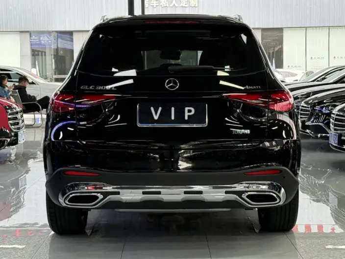Mercedes-Benz GLC 2024 Model GLC 300 L 4MATIC Dynamic Model 5 seat – фото 5